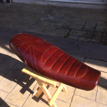 Load image into Gallery viewer, KB-TASUS - Triumph Bonneville Air-Cooled Scrambler Union Jack Seat