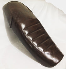 Load image into Gallery viewer, KB-TASUS - Triumph Bonneville Air-Cooled Scrambler Union Jack Seat