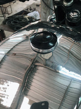 Load image into Gallery viewer, KM-TRG-019 Triumph Kohaku Flat Track Tank