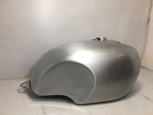 Load image into Gallery viewer, KM-TRG-005 Triumph BSA Style Tank